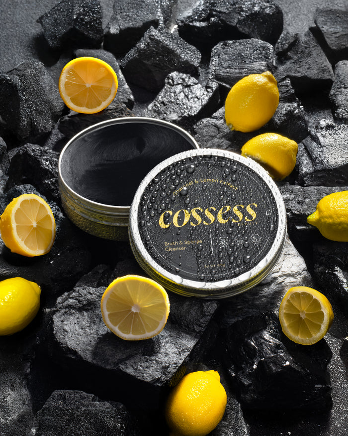 Charcoal and Lemon Solid makeup brush cleanser